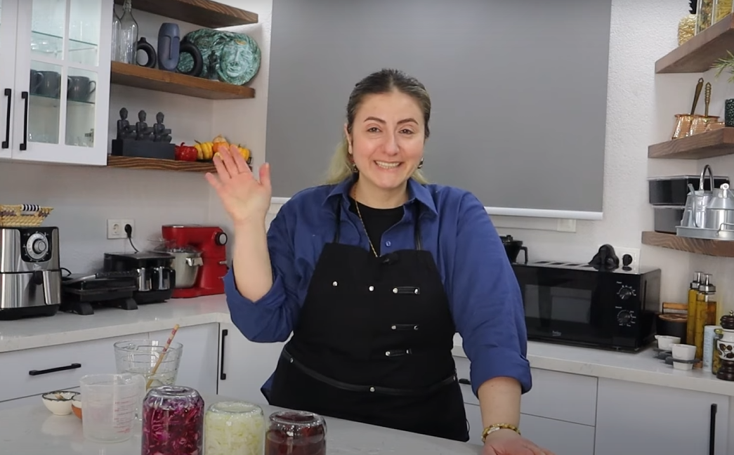 Üç Çeşit Pratik Turşu Nasıl Yapılır?